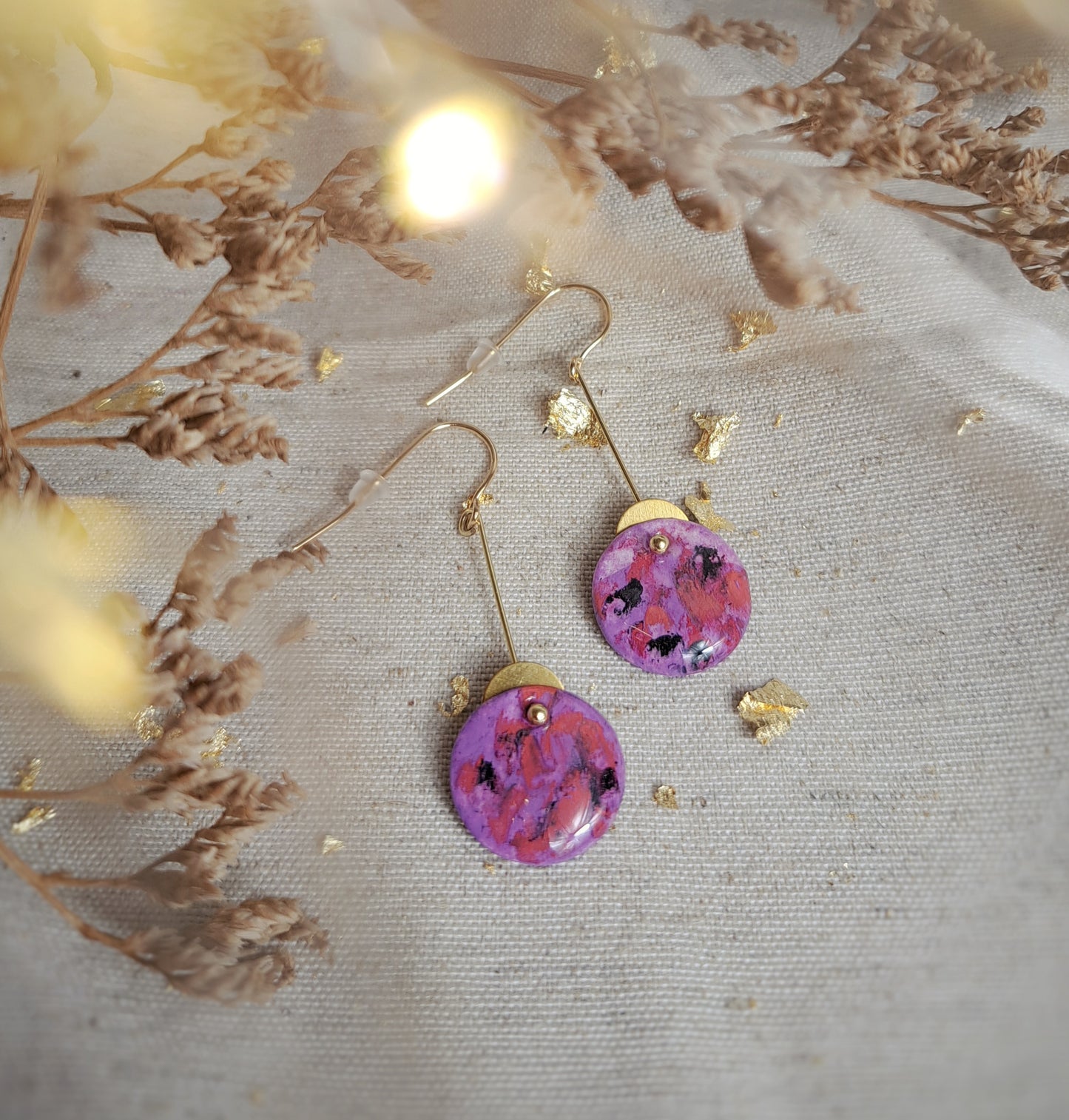 Boucles d'oreilles minimalistes "Namata II" pastel gras rose orangé rouge or- plaqué or 18k