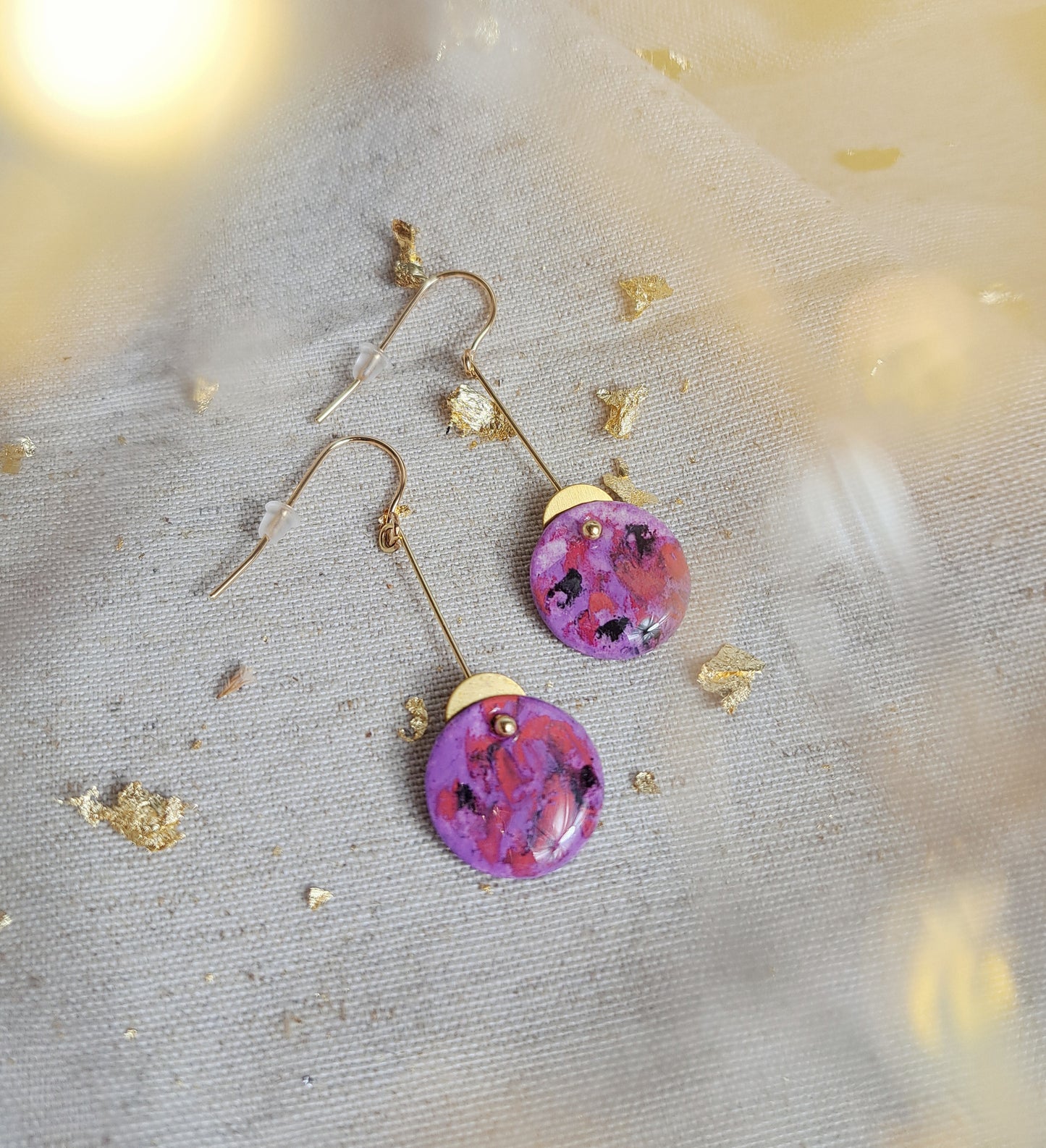 Boucles d'oreilles minimalistes "Namata II" pastel gras rose orangé rouge or- plaqué or 18k