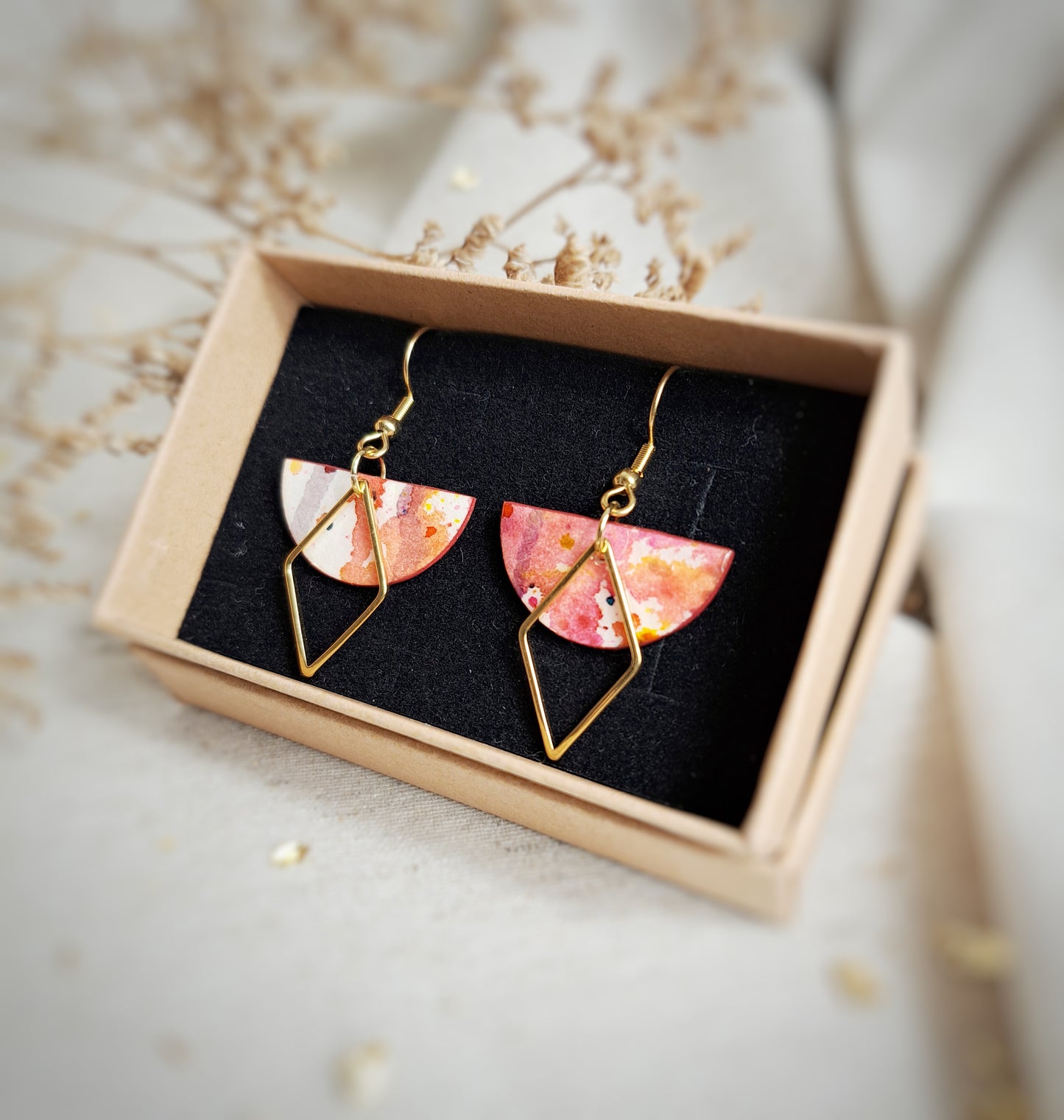 Boucles d'oreilles " " aquarelle rouge, blanc, vermillon - plaqué or 18k
