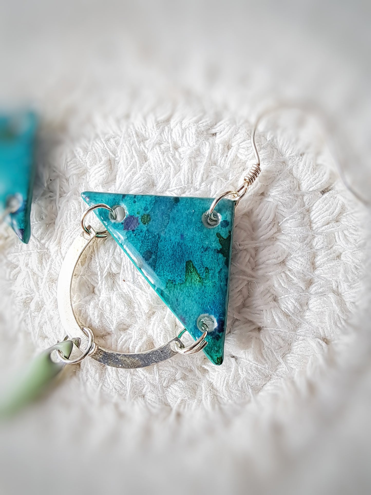 Boucles demis cercles triangles turquoise vert aquarelle - argent 925