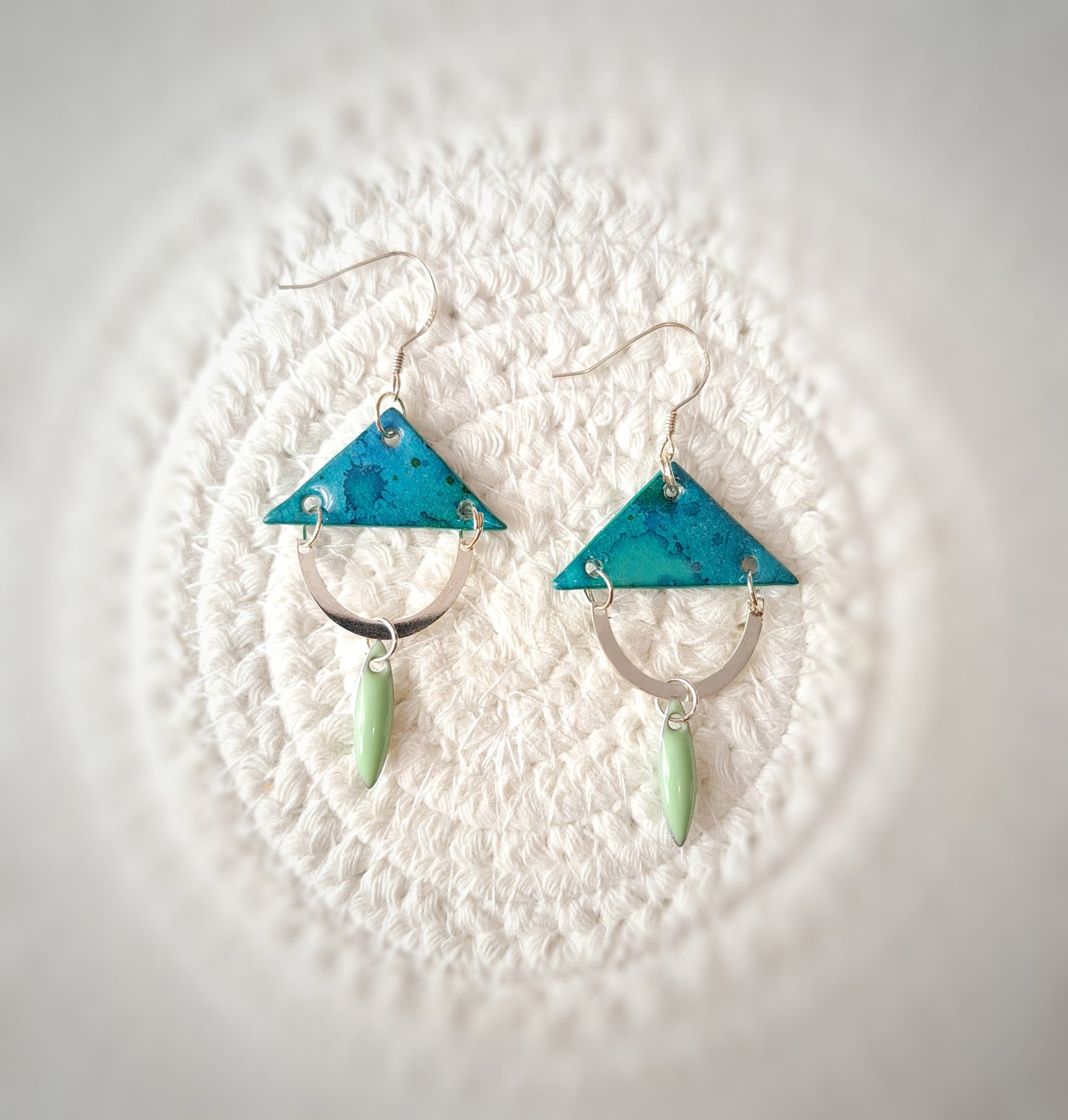 Boucles demis cercles triangles turquoise vert aquarelle - argent 925