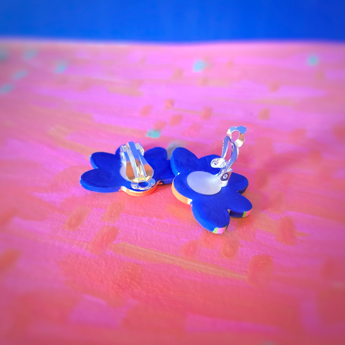 Clip d'oreilles demies fleurs