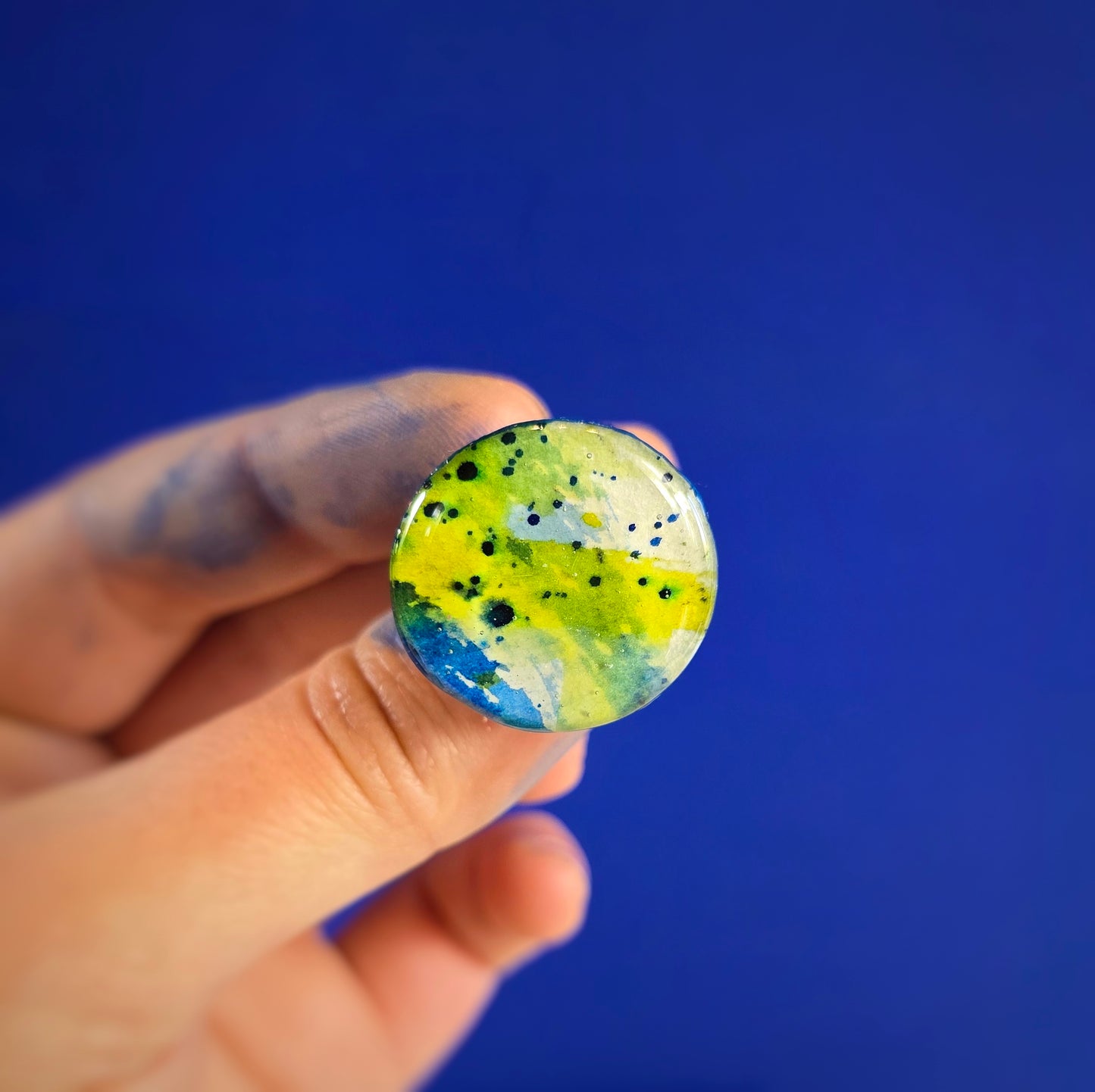 Bague réglable aquarelle, bleu outremer, vert pomme, blanc