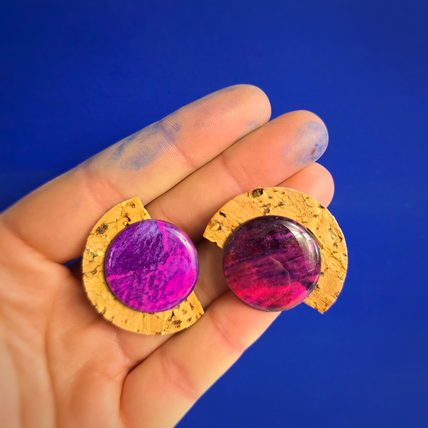 Puces d'oreilles Pourpre, Fuchsia, violet - Aquarelle & Liège