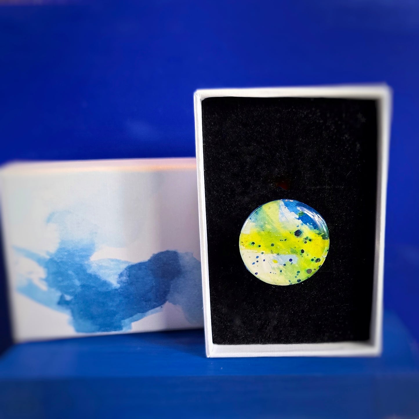 Bague réglable aquarelle, bleu outremer, vert pomme, blanc