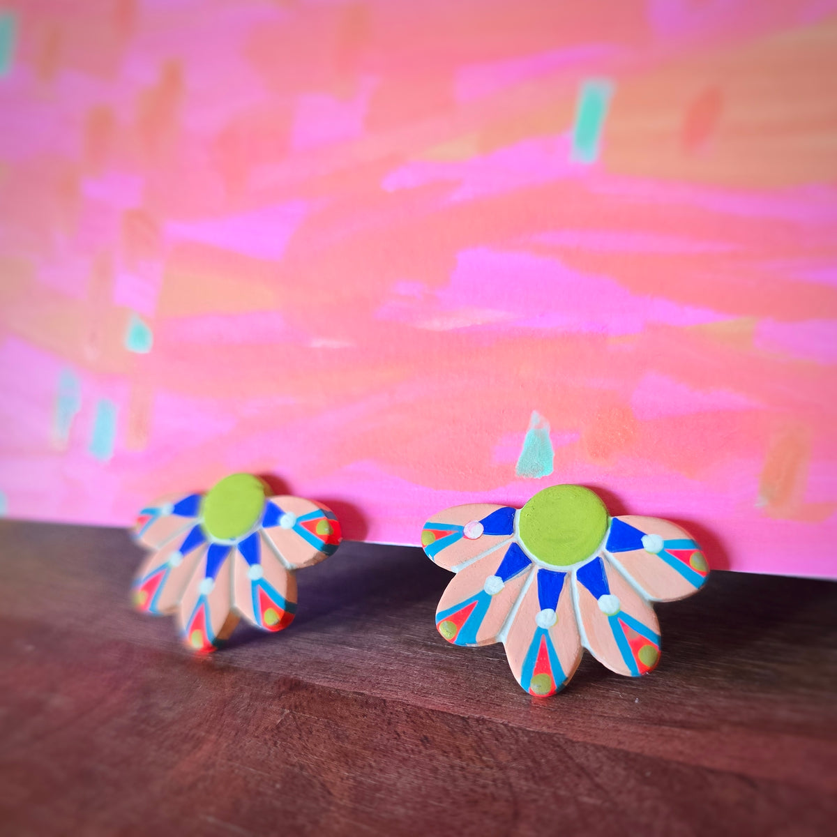 Boucles puces d'oreilles demies fleurs